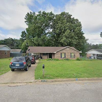 10739 French Fort Dr, Olive Branch, MS 38654