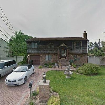 108 Atlanta St, Bay Shore, NY 11706