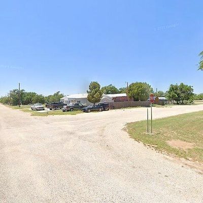 108 S 5 Th St, Coahoma, TX 79511