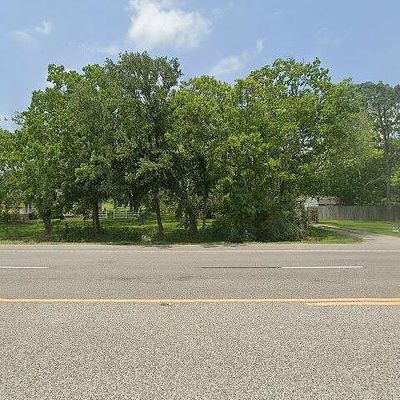 10834 Highway 6, Santa Fe, TX 77510