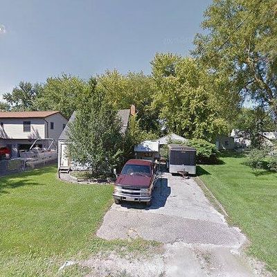 1086 Collins Ave, Mount Morris, MI 48458