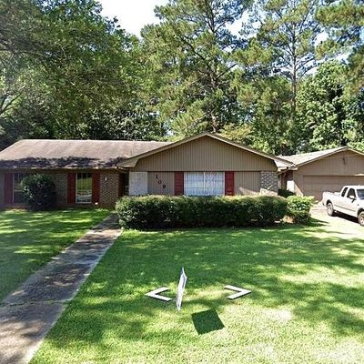 109 Dickson Dr, Brandon, MS 39042