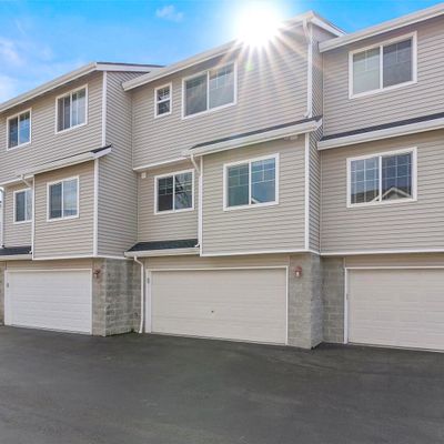 1111 62nd Street Se Unit 23 B, Auburn, WA 98092