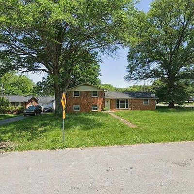 1114 Cheyenne Dr, Bowling Green, KY 42104