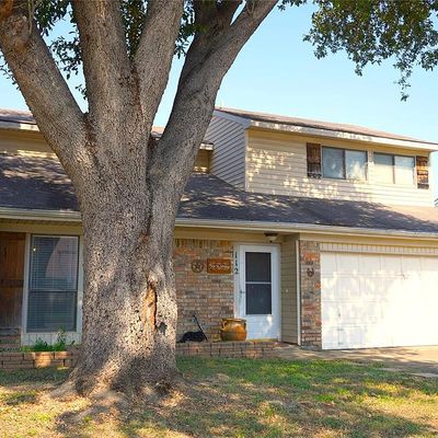 112 Clove Ln, Euless, TX 76039