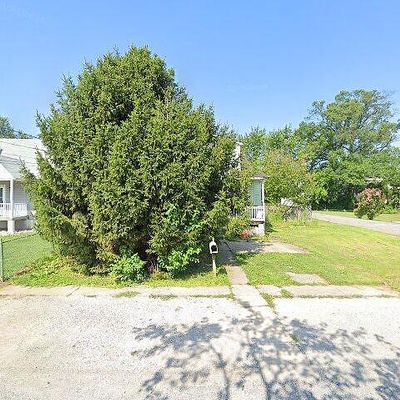 112 N Essex Ave, Essex, MD 21221