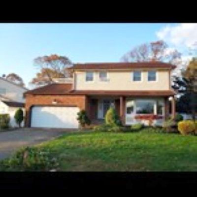 112 Whitewood Dr, Massapequa Park, NY 11762