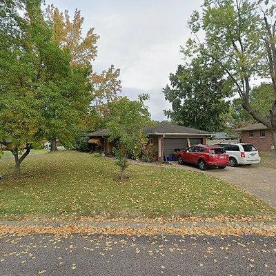 113 Winchester Dr, Belleville, IL 62223