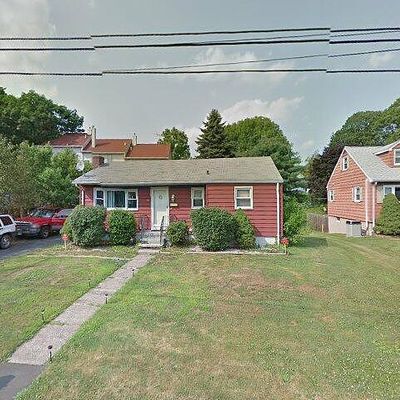 10 Galoppi Rd, Meriden, CT 06450