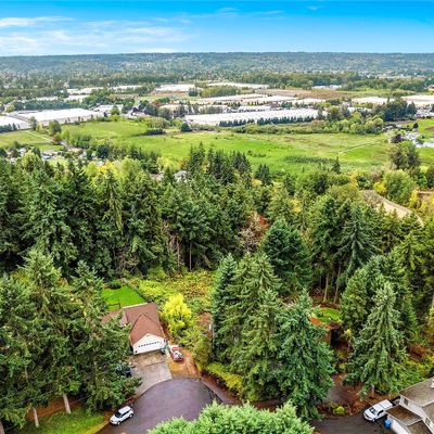 10001 42nd Street E, Edgewood, WA 98371