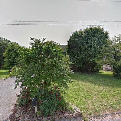 1001 High Springs Rd, Knoxville, TN 37932