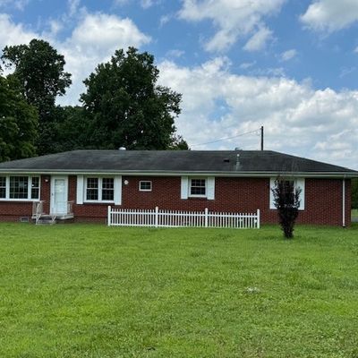 1007 Due West Cir, Lafayette, TN 37083