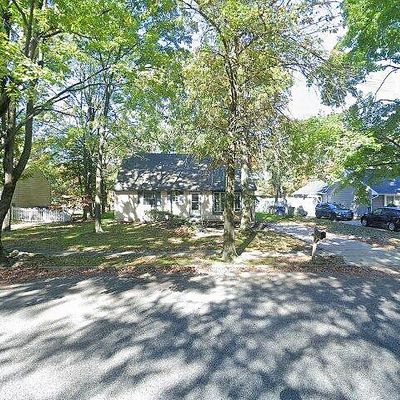 101 Henry St, Delran, NJ 08075