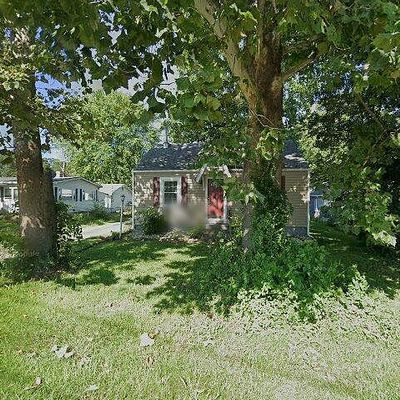 101 N Ruby Ln, Fairview Heights, IL 62208