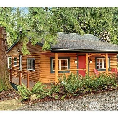 10161 N Madison Ave Ne, Bainbridge Island, WA 98110