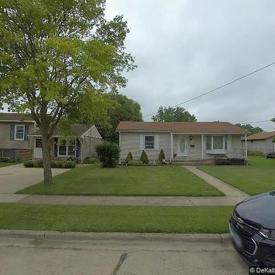 1017 S 6 Th St, Dekalb, IL 60115