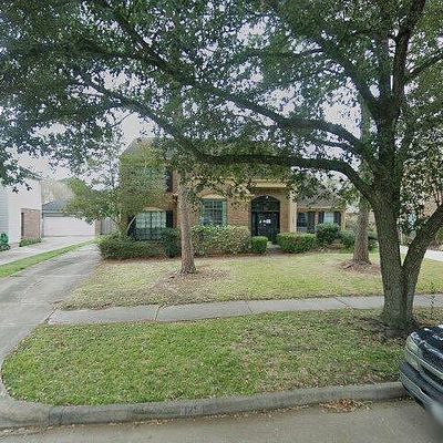 125 Bayou Bend Dr, League City, TX 77573