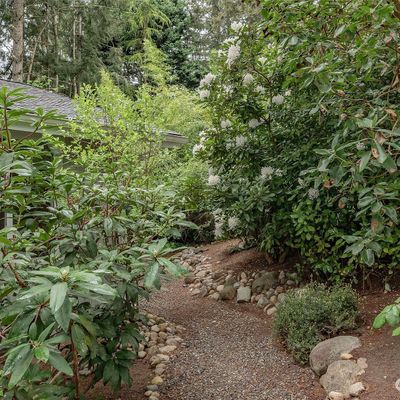 1251 Nw Patmos Lane, Bainbridge Island, WA 98110