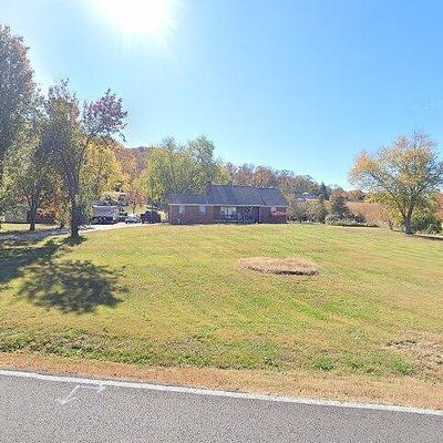 1281 Ridgeview Dr, Clinton, TN 37716