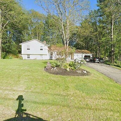 13 Sunset Ave, Lisbon Falls, ME 04252