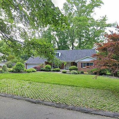 1316 Lindsay Ln, Jenkintown, PA 19046