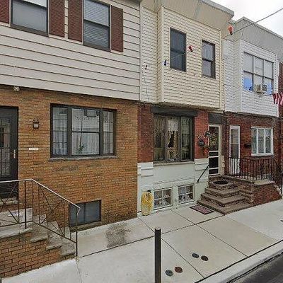 132 Roseberry St, Philadelphia, PA 19148