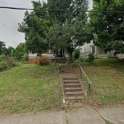 133 N Lancaster St, Athens, OH 45701