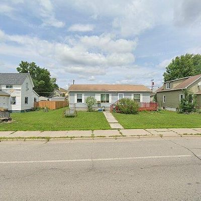 114 W 3 Rd Ave N, Aurora, MN 55705