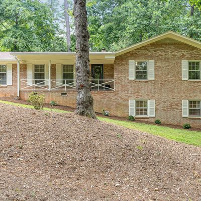 115 Bruton Dr, Chapel Hill, NC 27516