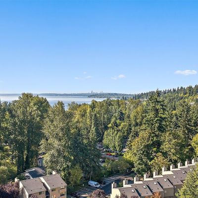 12044 96 Th Ave Ne #221, Kirkland, WA 98034