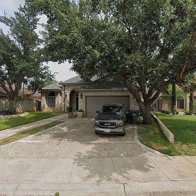 1209 Saint Michael Dr, Laredo, TX 78045