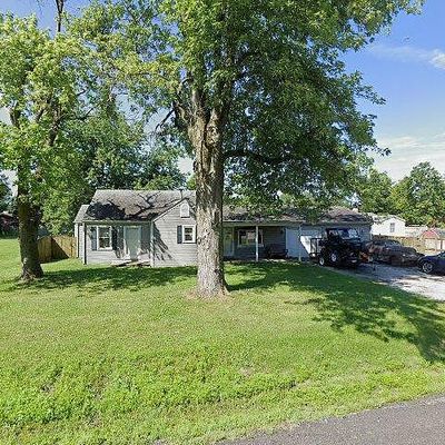 1209 Schilling Ave, Belleville, IL 62221