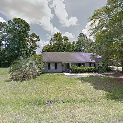 121 Marys Dr, Woodbine, GA 31569