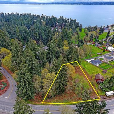 1215 S East Camano Drive, Camano Island, WA 98282