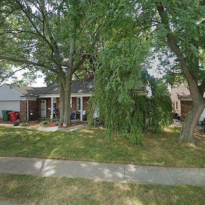 15154 Deerfield Ave, Eastpointe, MI 48021