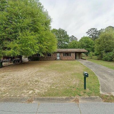 1520 Barcelona Dr, Columbus, GA 31907