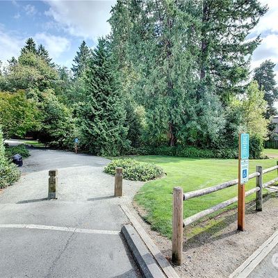 1524 108 Th Ave Ne, Bellevue, WA 98004