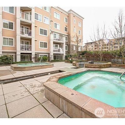 1545 Nw 57 Th St #207, Seattle, WA 98107