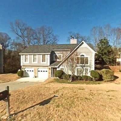 1562 Linksview Close, Stone Mountain, GA 30088