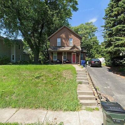 1606 Belle Ave, Davenport, IA 52803