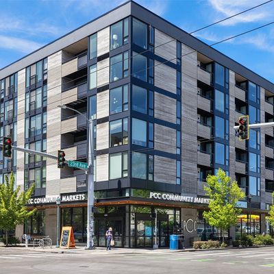 1613 23rd Avenue, Seattle, WA 98122