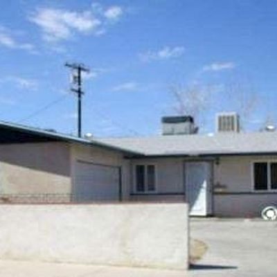 1613 Piute St, Barstow, CA 92311