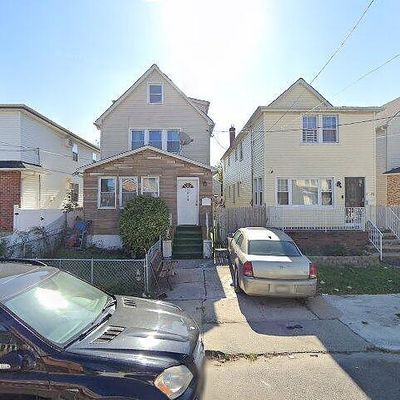 17124 104 Th Ave, Jamaica, NY 11433