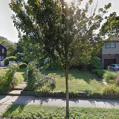 140 Hempstead Ave, Malverne, NY 11565