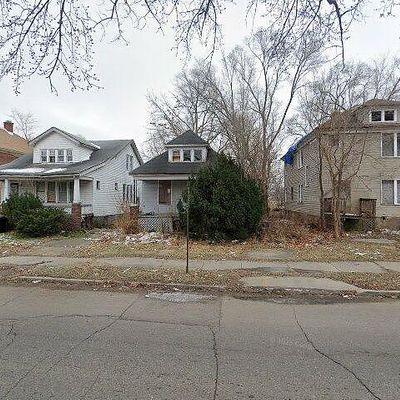 14102 Seymour St, Detroit, MI 48205