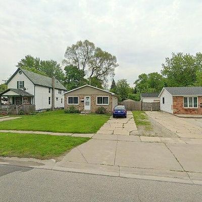 1414 Bancroft St, Port Huron, MI 48060