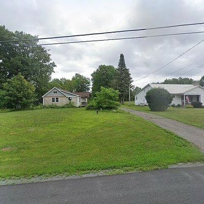 142 Beech St, Mayfield, NY 12117