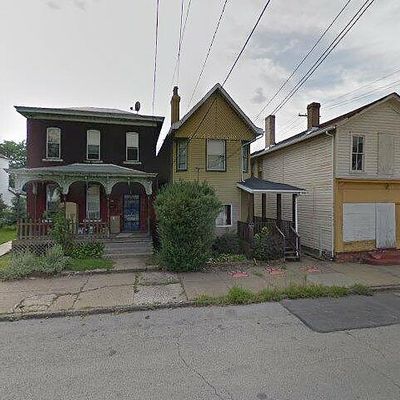 1425 3 Rd Ave, Beaver Falls, PA 15010