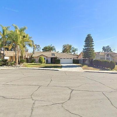 14416 Sylvester Dr, Moreno Valley, CA 92553