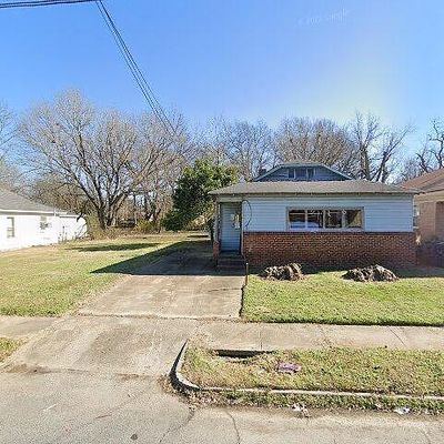 1460 Boxwood St, Memphis, TN 38108